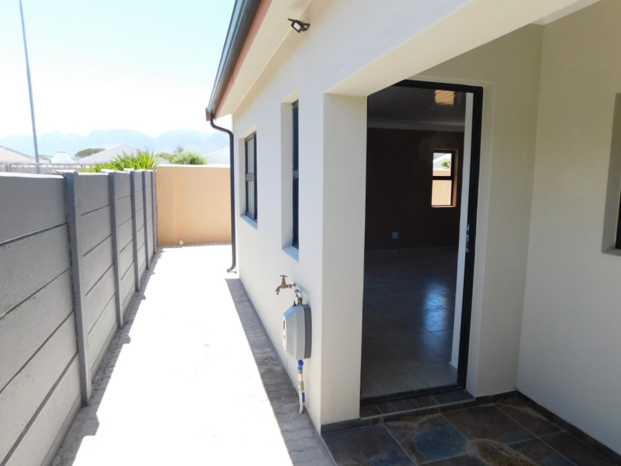 3 Bedroom Property for Sale in Dobson Western Cape